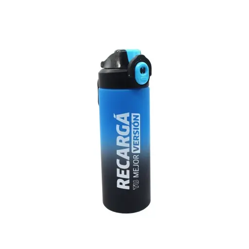 Botella de hidratación deportiva recarga tu mejor version